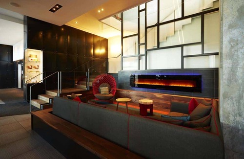 Brossard Hotel | Hôtel Alt Quartier DIX30