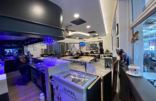 Meximieux Hotel | Hôtel Brasserie Le Lion d'Or