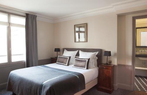 Quartier de la Place-Vendome Hotel | Hôtel Brighton - Esprit de France