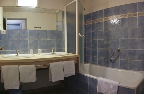 Chalabre Hotel | Hôtel de France