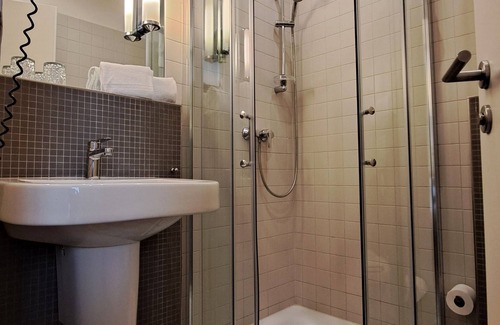 Esch-sur-Alzette Hotel | Hôtel de la Poste