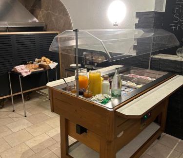 Areuse Hotel | Hôtel du Crêt de l'Anneau
