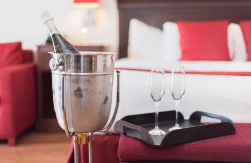 Sherbrooke Hotel | Hôtel Le Floral