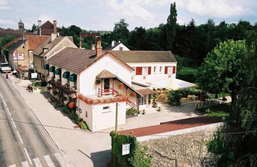 Pontaubert Hotel | Hôtel Les Fleurs