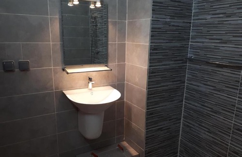 Bas-Sassandra Hotel | hôtel sainte emmanuelle