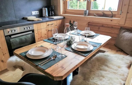Albeck House | Hütte Buchfink by Interhome
