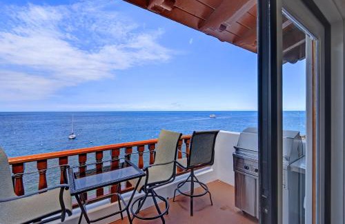 Avalon House | H1079 Hamilton Cove Villa 10-79