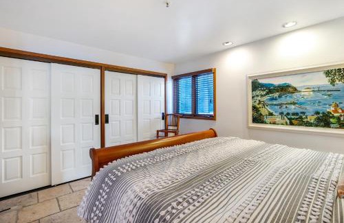Avalon House | H177 - Hamilton Cove Villa 1-77