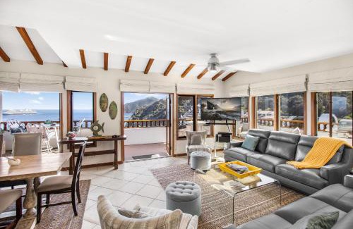 Avalon House | H1872 - Hamilton Cove Villa 18-72
