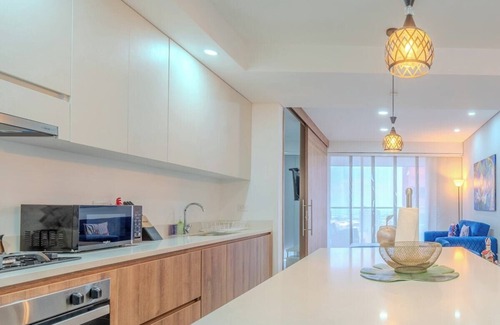 Granada Apartment | H807 - Amazing Penthouse Views, Pool and Parking