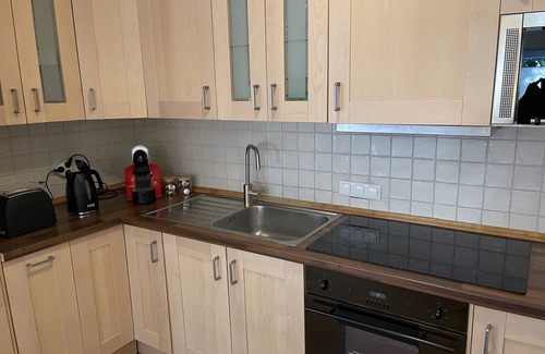 Neumuenster Apartment | Haberstr 4A Neumünster