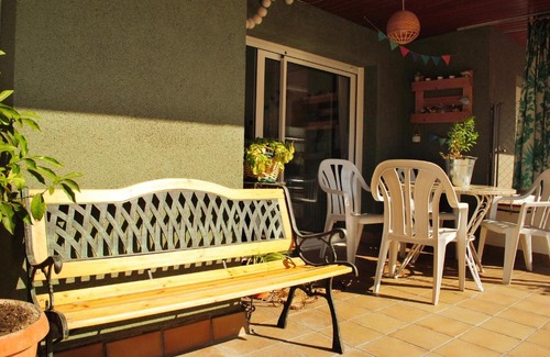 Capellades House | Habitación con patio en piso compartido