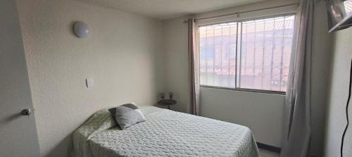 Coacalco de Berriozabal House | Habitación con servicos de TV premuim