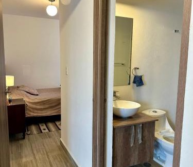 Tlalnepantla de Baz House | Habitación privada totalmente amueblada, CMDX