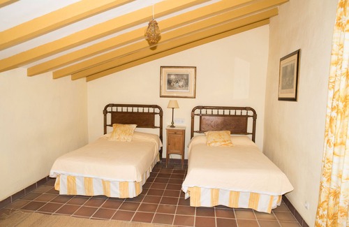 Utrera House | Hacienda La Indiana