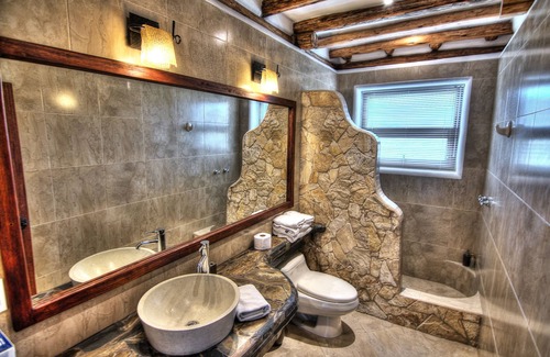 Machachi Hostel | Hacienda Los Mortiños