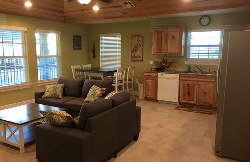 Hackberry House | Hackberry Hideaway II Water View On Lake Calcasieu