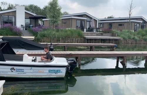 Linden Resort | Hackfort Waterfront 6 - 0348