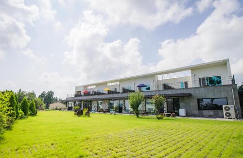 Namwon House | Haedenville Pension