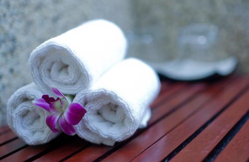 Ngo Quyen Hotel | Hai Phong Harbour View Hotel