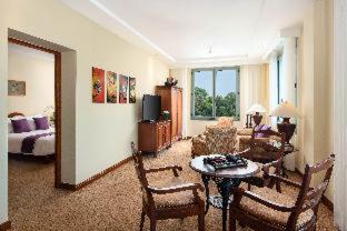 Ngo Quyen Hotel | Hai Phong Harbour View Hotel