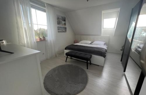 Panketal House | Hakuna Matata - 2 Schlafzimmer - 3 Zimmer - Netflix - S-Bahn - Parkplatz - kinderfreundlich - Immanuel Helios Klinikum