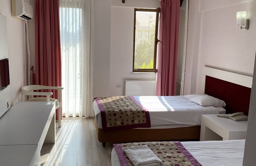 Karahayit Hotel | Halıcı Termal Otel