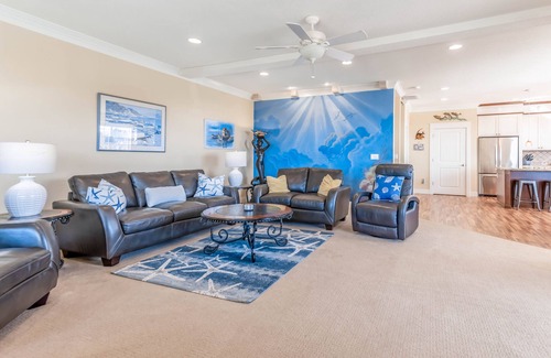 Logsden House | Half-a-Block to Beach, Media/Game Rooms, Hot Tub-Salt and the Sea