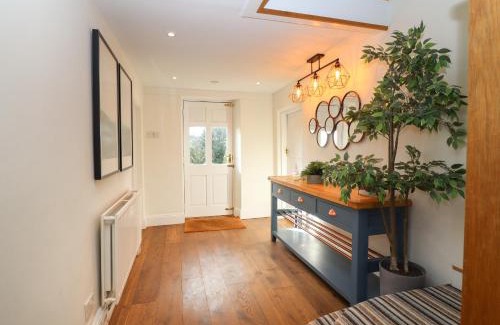 Glentham House | Hall Farm