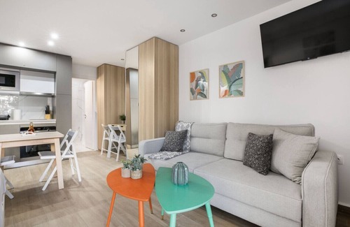 Glyfada Apartment | Halo - Luxury Studio in Athens