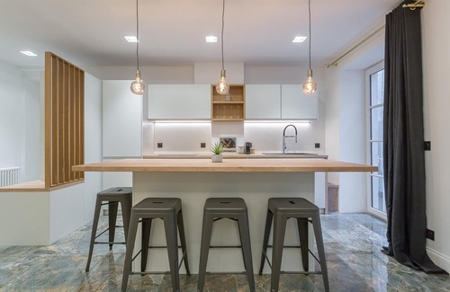 Carnot - Gailleton Apartment | Hamac Suites - Suite Le Carnot center -6pers