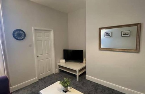 Blyth Apartment | Hambledon- 2bed Downstairs Flat Blyth