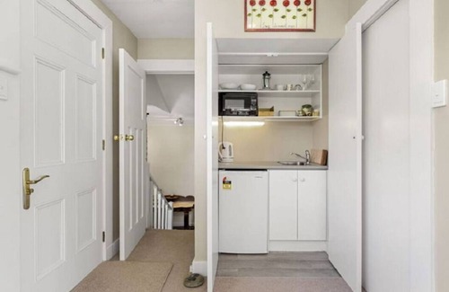 Raglan Apartment | Hame-With Homestead