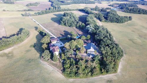 Beraut Bed & Breakfast | Hameau du HOUR - Chambre d'Hôtes et Gîtes