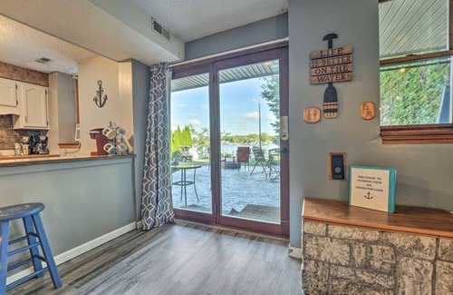 Hamilton House | Hamilton Lake Hoopla!