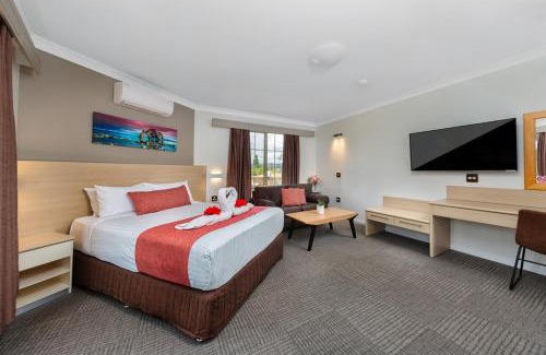 Queanbeyan West Hotel | Hamilton's Queanbeyan Motel