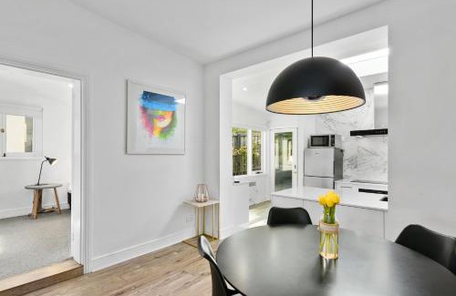 Battery Point House | Hampden Neuve - Luxury Georgian Cottage