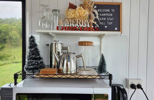 Boorabee Park House | Hampson Farm Stay Hill Top by Tiny Away
