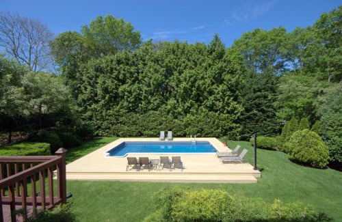 Hampton Bays House | Hampton Bays 4bdr all Q size,IG Pool,Billiard, tennis