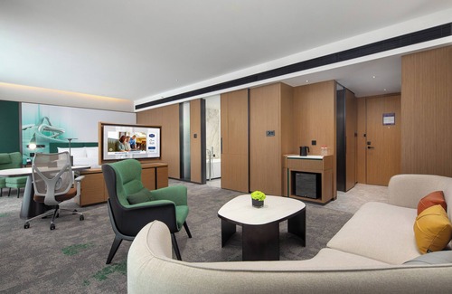 Zengcheng Hotel | Hampton by Hilton Guangzhou Xintang-Free Canton Fair Shuttle
