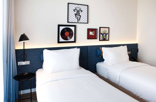 Hallbergmoos Hotel | Hampton by Hilton Munich Airport South