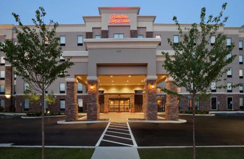 Roanoke Hotel | Hampton Inn and Suites Roanoke Airport/Valley View Mall