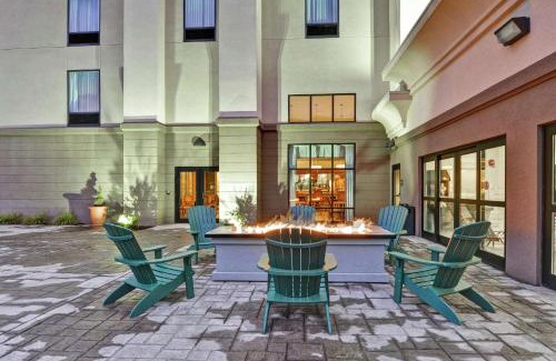New Hartford Hotel | Hampton Inn and Suites New Hartford/Utica