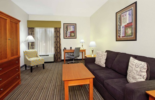 Austinburg Hotel | Hampton Inn Ashtabula