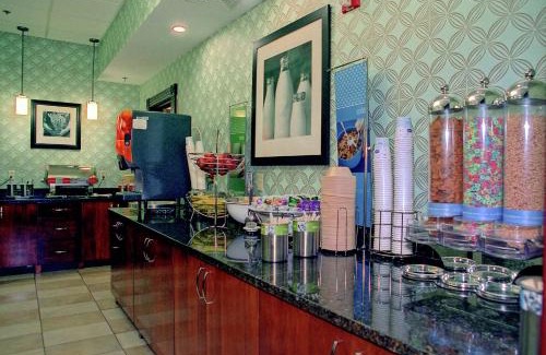 Birch Run Hotel | Hampton Inn Birch Run