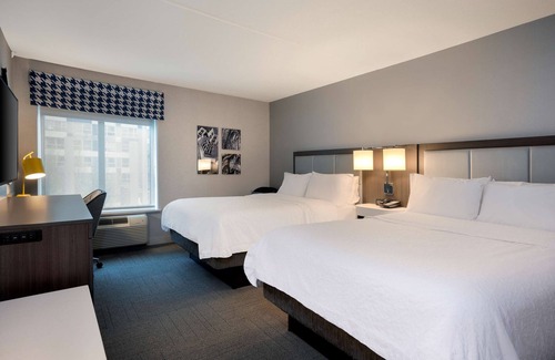East Cambridge Hotel | Hampton Inn by Hilton Boston/Cambridge