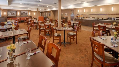 Downtown Winnipeg Hotel | Hampton Inn By Hilton Winnipeg Downtown