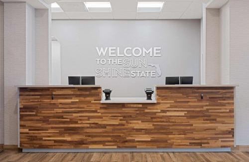 Deerfield Beach Hotel | Hampton Inn Deerfield Beach