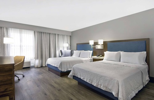 River Oaks Hotel | Hampton Inn Ft. Lauderdale Airport North Cruise Port