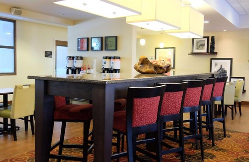Lima Hotel | Hampton Inn Lima